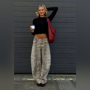 Lioness Women's Leopard-Print Horseshoe Jeans size XS